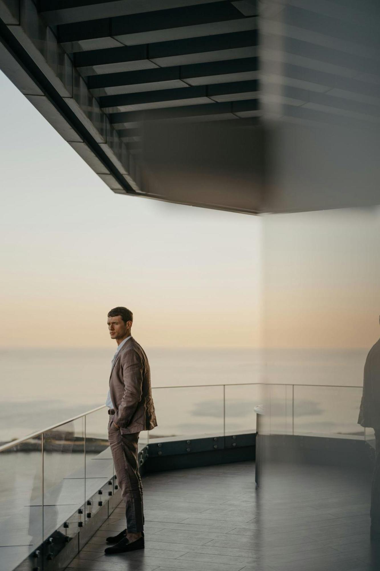 Jw Marriott Hotel Istanbul Marmara Sea Екстериор снимка The 2019 winner, Alexander McQueen